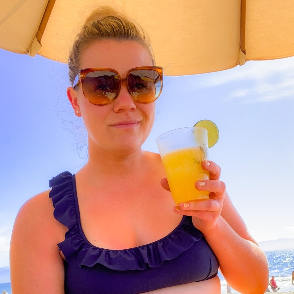 Meet your Posher, Lauren